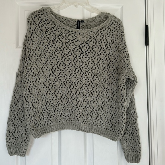 🌙Moon&Madison NWT Crochet Open Stitch Sweater🌙 - Picture 1 of 10